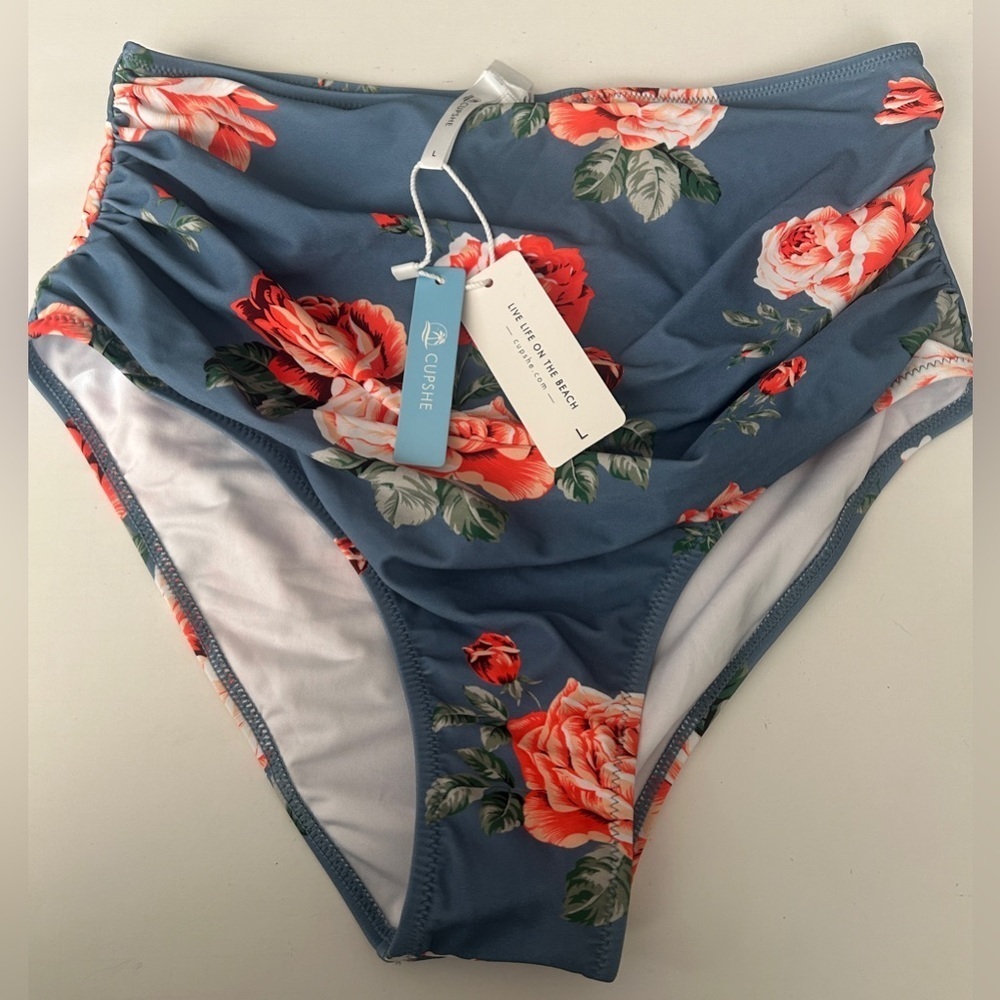 Cupshe High Rise Bikini Bottoms NWT Large